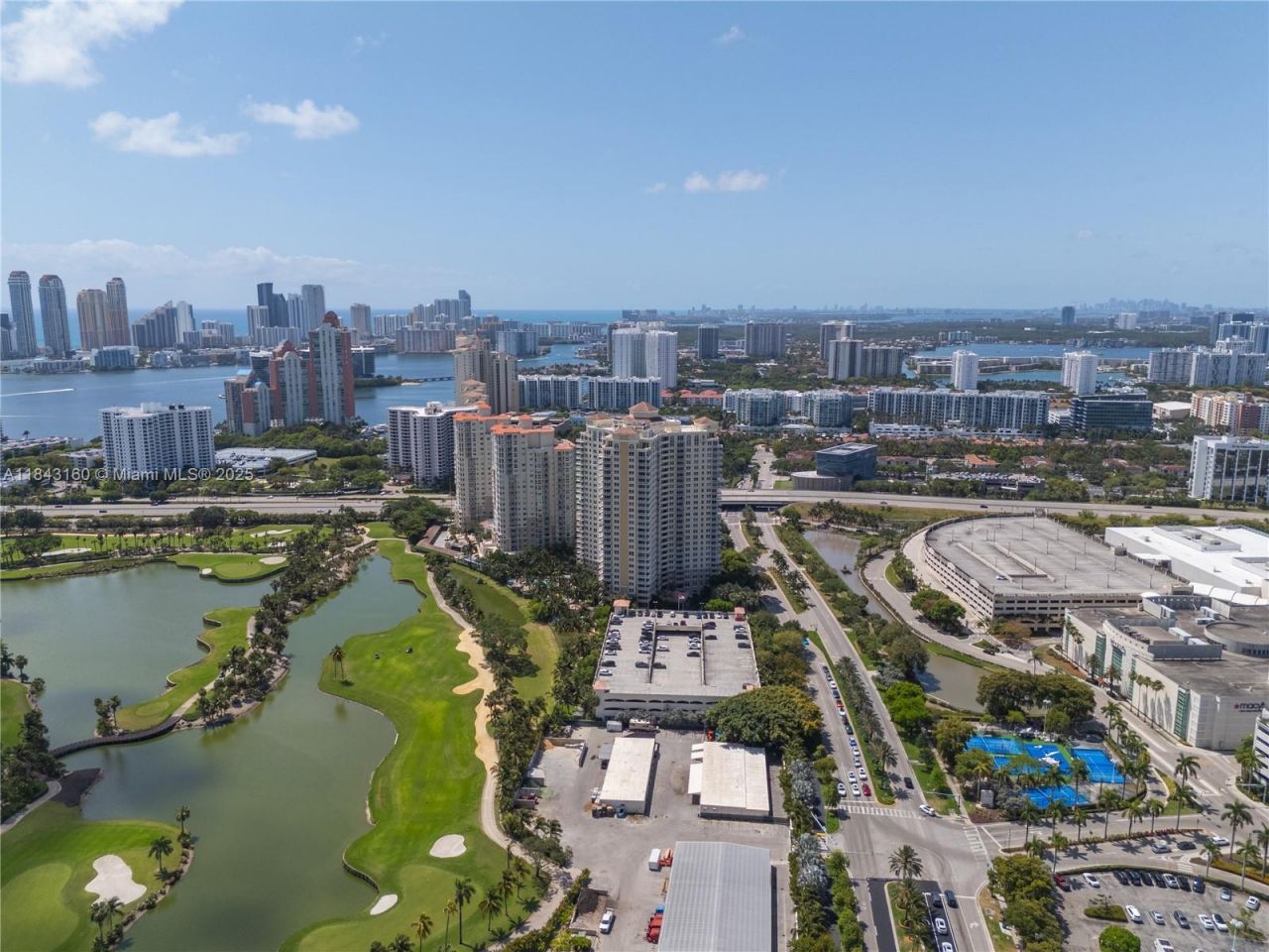 19501 W Country Club Dr, Unit 2106, Aventura, FL 33180 Photo