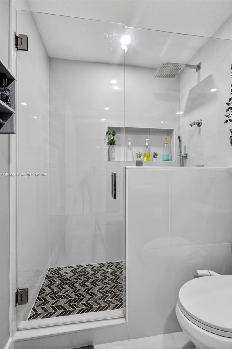 7291 NW 173rd Dr, Unit 100, Hialeah, FL 33015 Photo