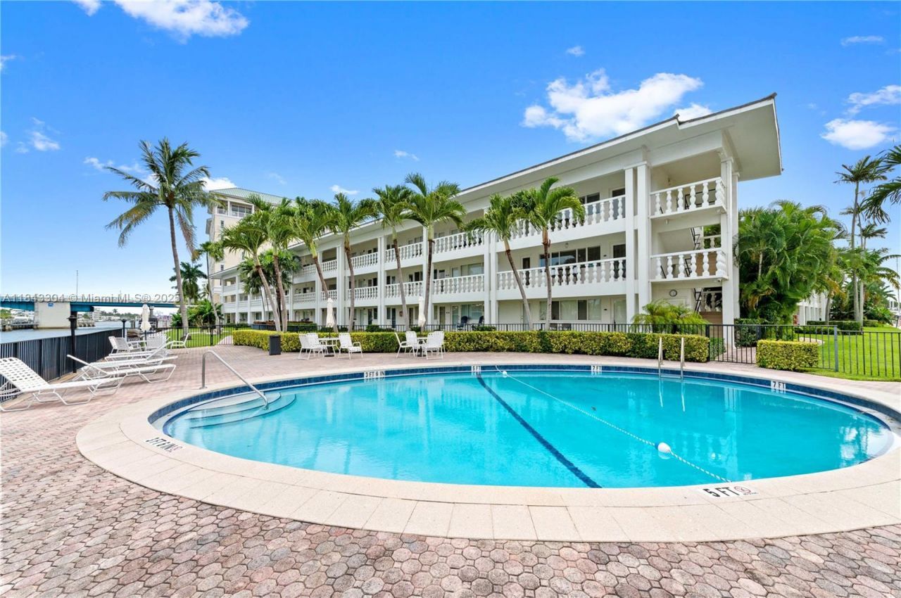 2881 NE 32nd St, Unit 115, Fort Lauderdale, FL 33306 Photo