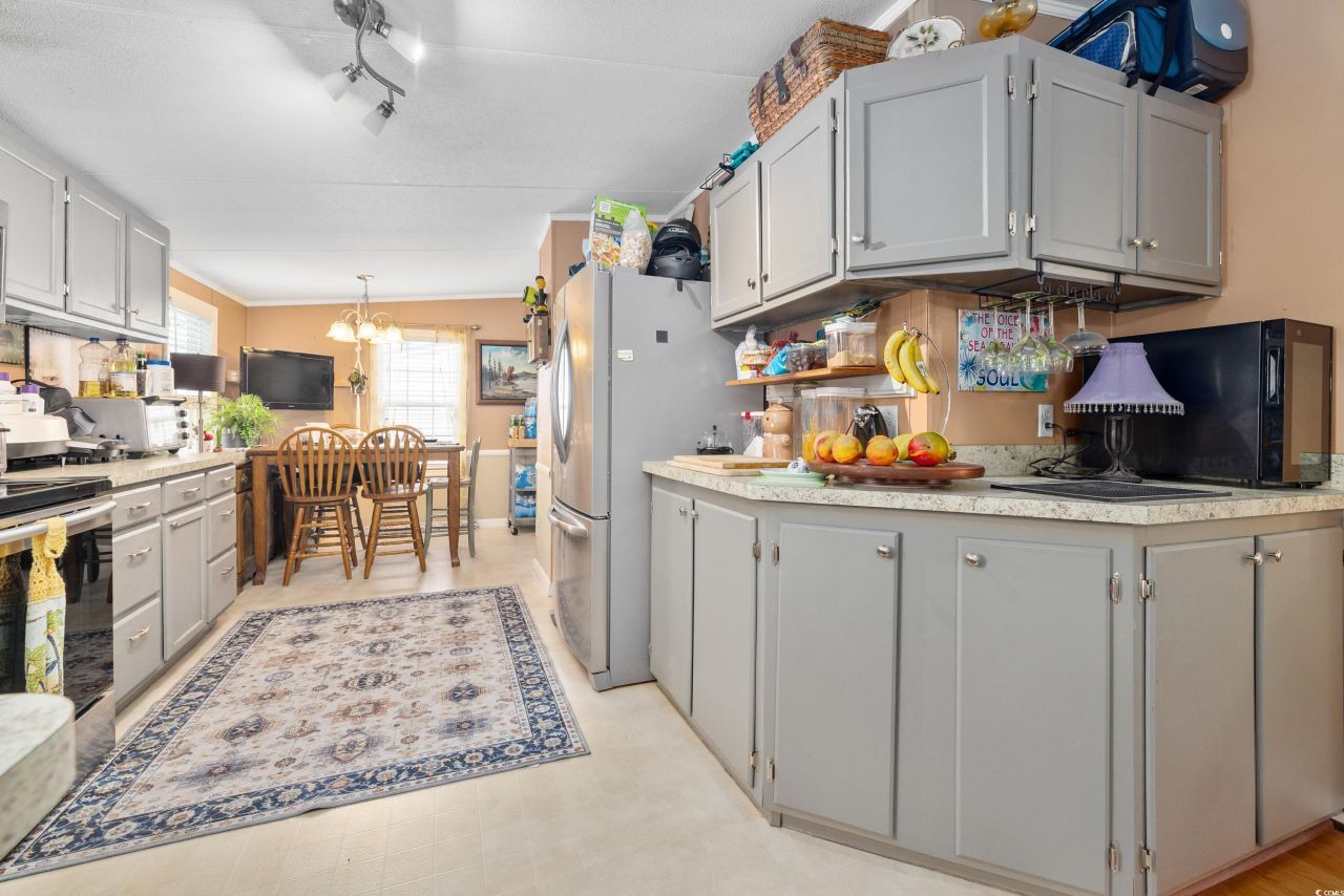 8627 Bragg Dr. Photo 16