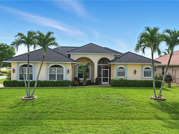 3929 SW 26th AVE, CAPE CORAL, FL 33914