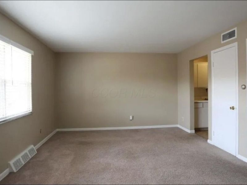 1813 Kenny Road, Unit 1809, Columbus, OH 43212 Photo 13