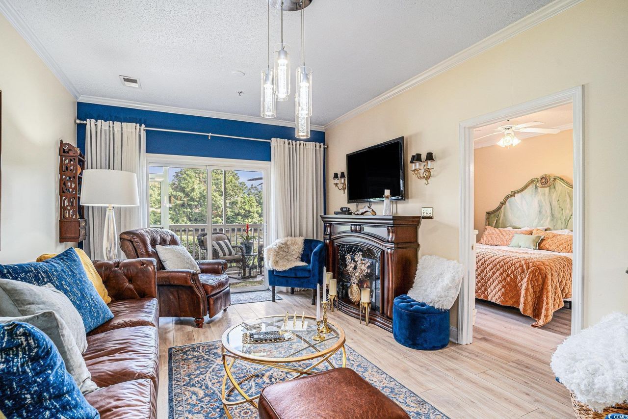 1100 Commons Blvd. Photo 4