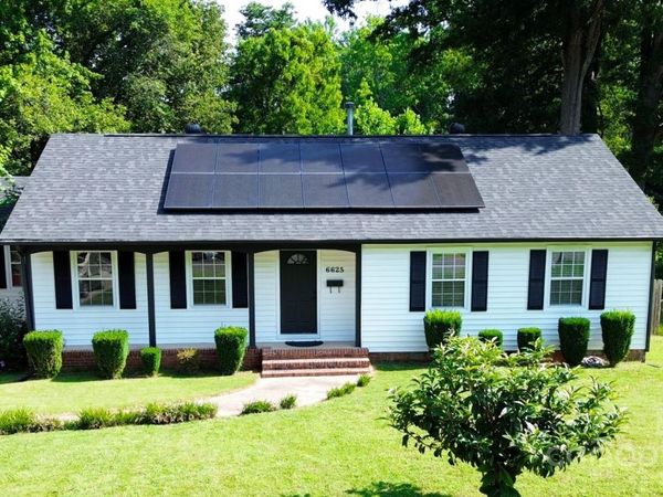 6625 Somersworth Drive, Charlotte, NC 28215