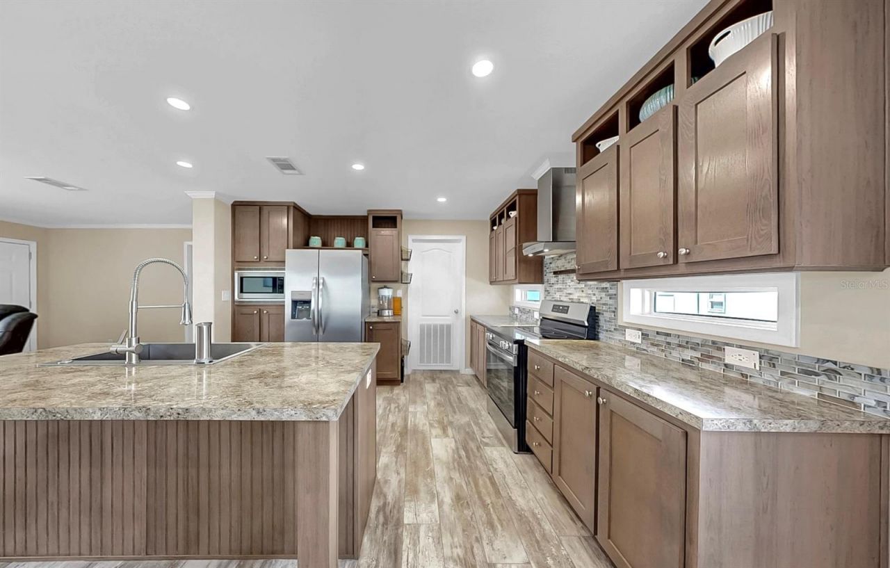 420 49th Street E, Unit 64, Palmetto, FL 34221 Photo