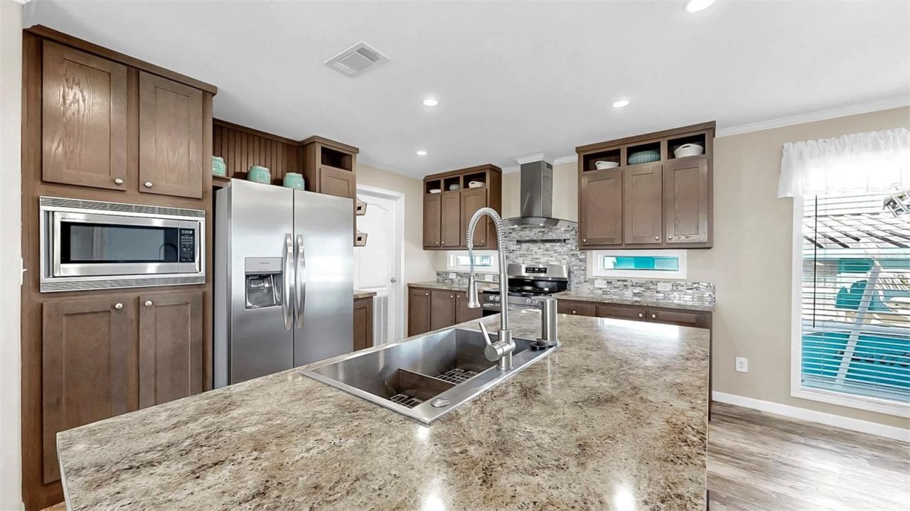 420 49th Street E, Unit 64, Palmetto, FL 34221 Photo