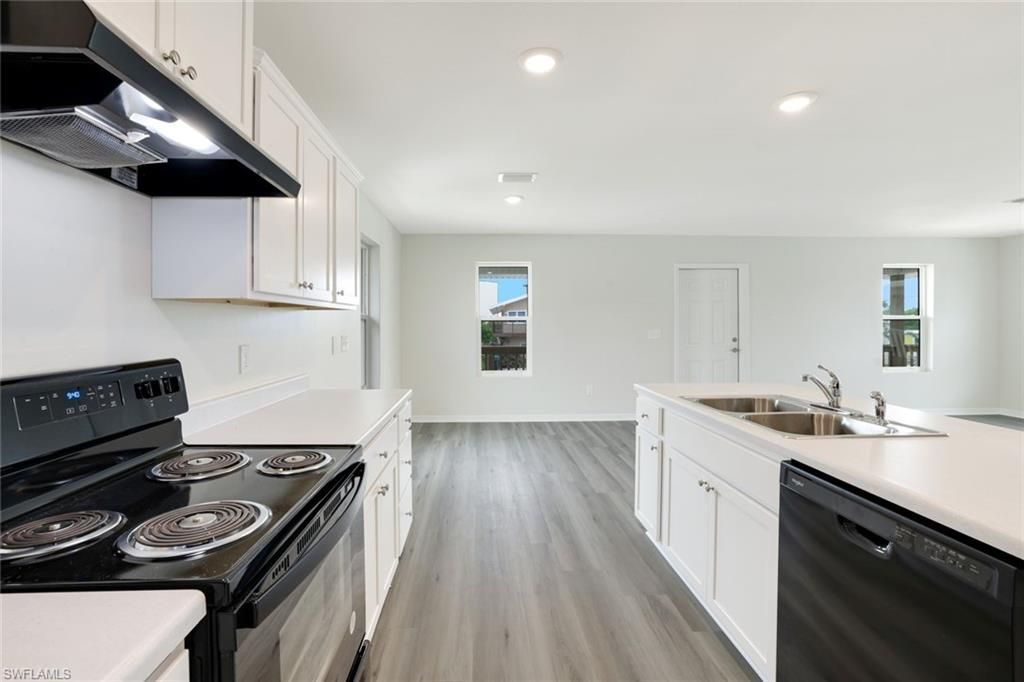 627 Palm Ave, Goodland, FL 34140 Photo