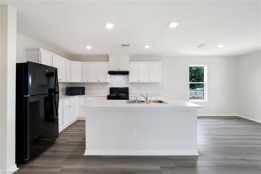 627 Palm Ave, Goodland, FL 34140 Photo