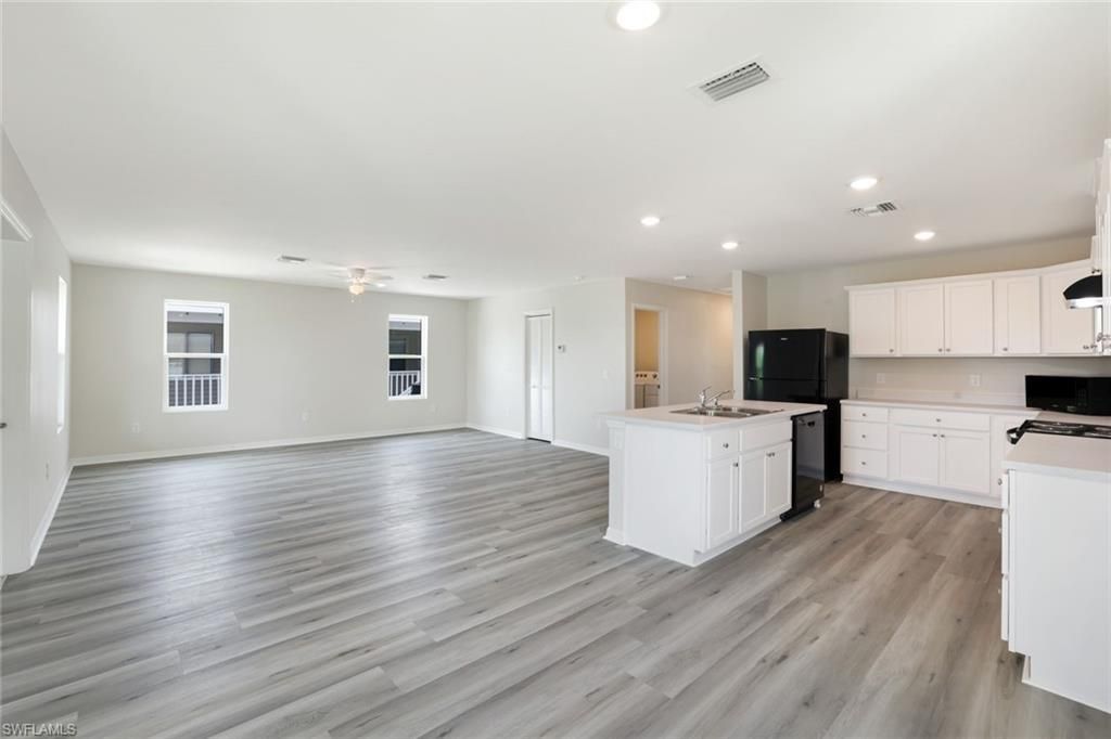 627 Palm Ave, Goodland, FL 34140 Photo