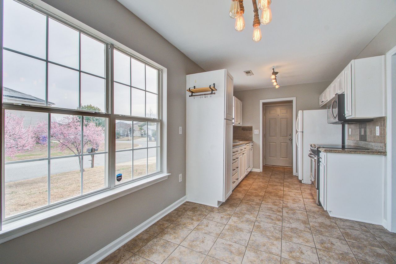 8357 Waltham Road Photo 10