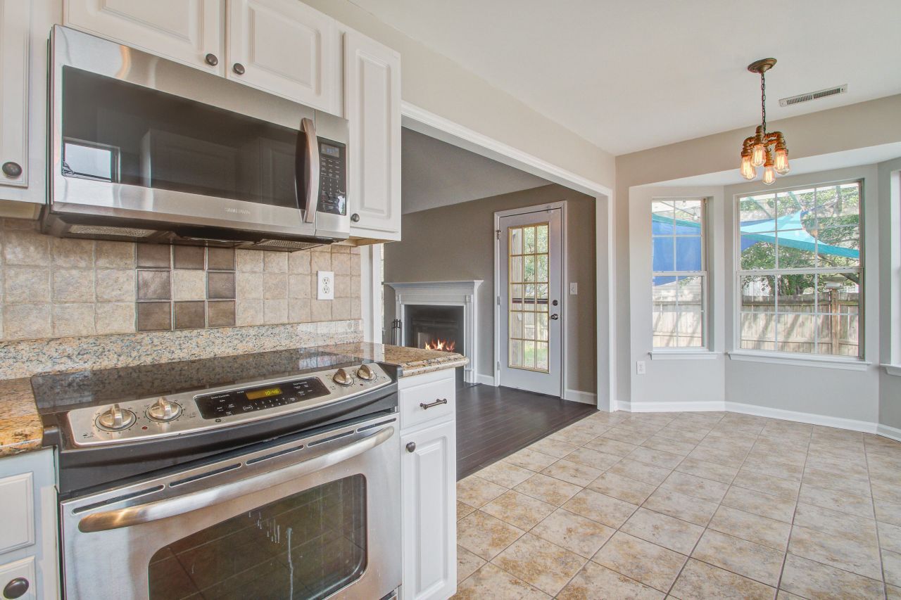 8357 Waltham Road Photo 13