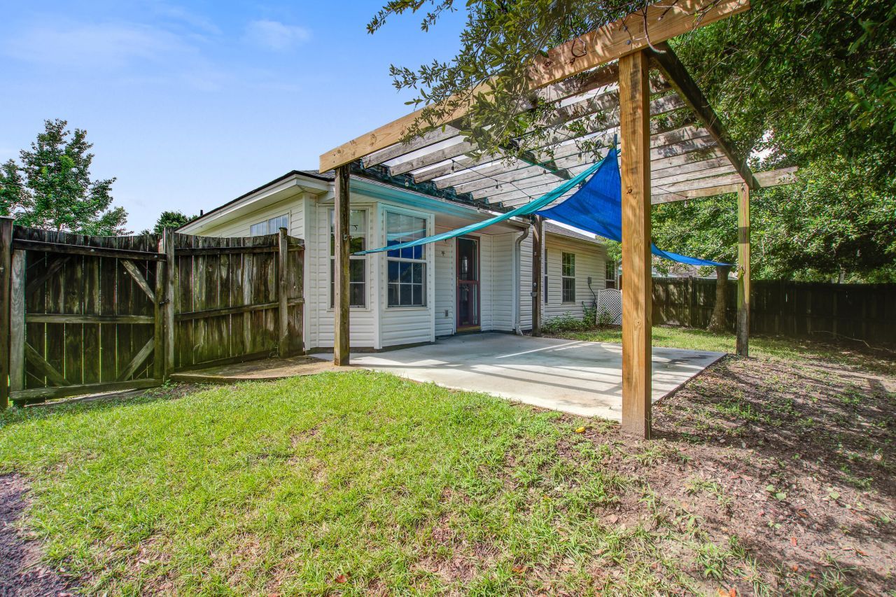 8357 Waltham Road Photo 26