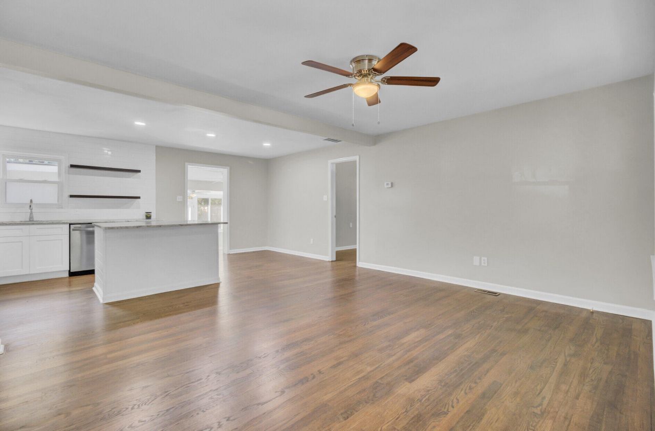 3491 Patton Avenue Photo 4