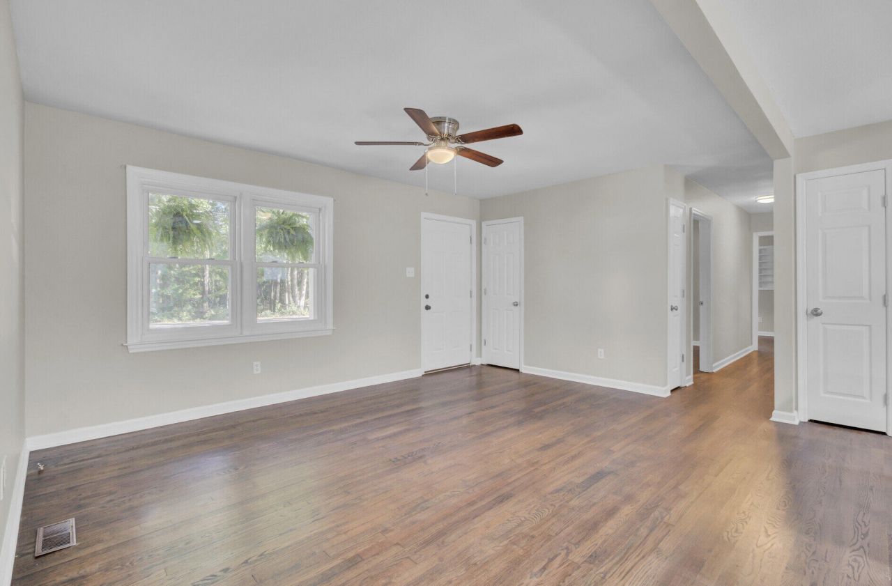 3491 Patton Avenue Photo 8