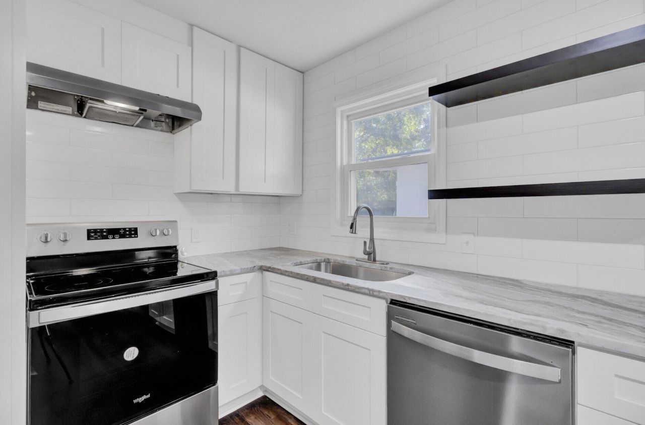 3491 Patton Avenue Photo 9