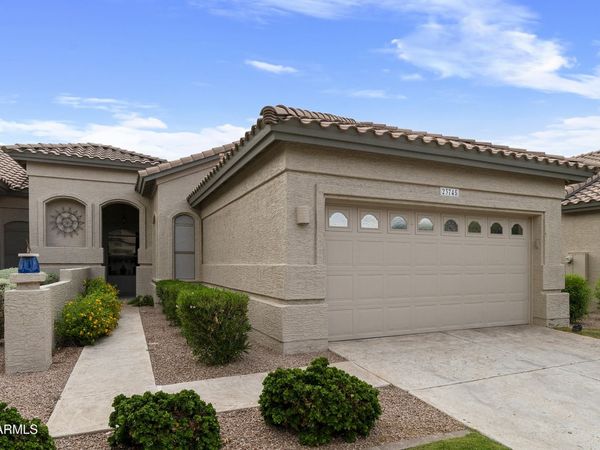 23745 S VACATION Way, Sun Lakes, AZ 85248