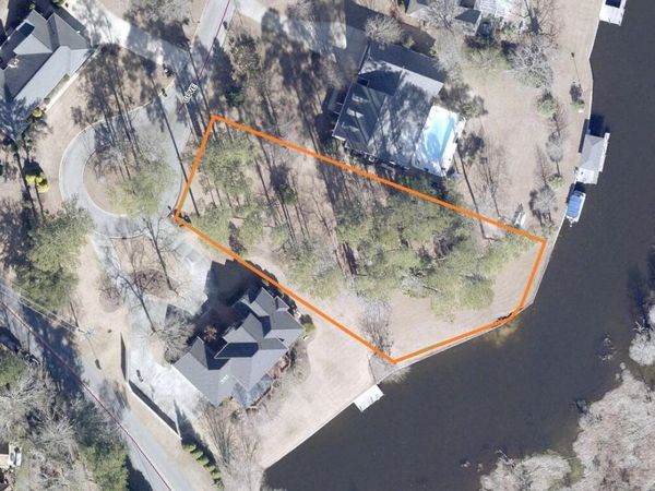 709 Cove Harbor Harbor, New Bern, NC 28562