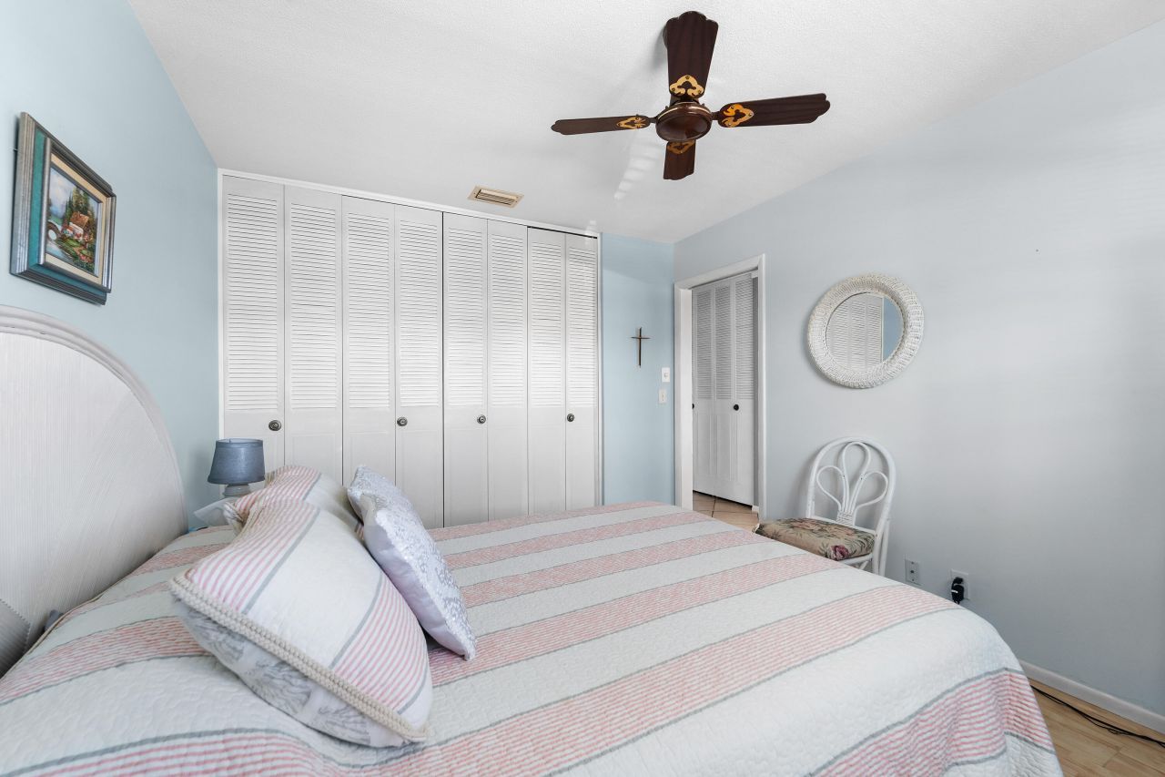 2990 Crosley Drive E, Unit D, West Palm Beach, FL 33415 Photo