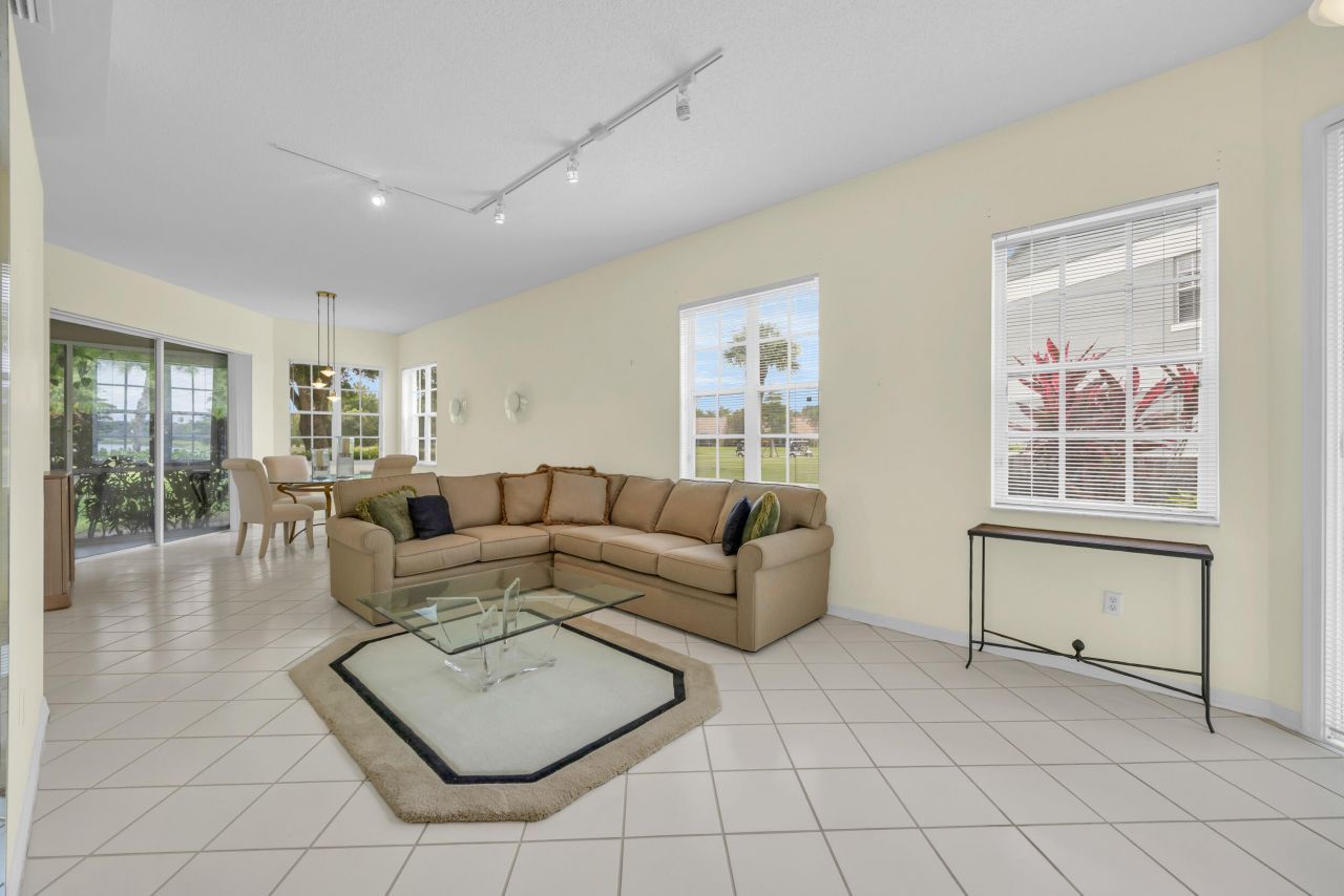 10172 Andover Coach Circle, Unit G2, Lake Worth, FL 33449 Photo