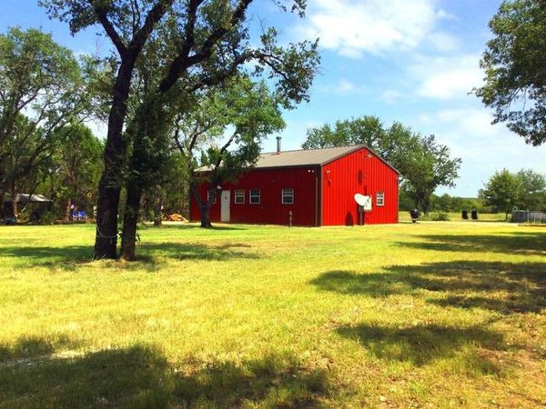 1500 County Road 2850, Kopperl, TX 76652