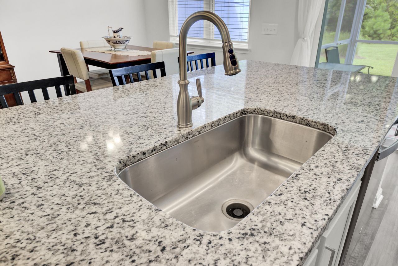 614 Hilchot Drive Photo 11