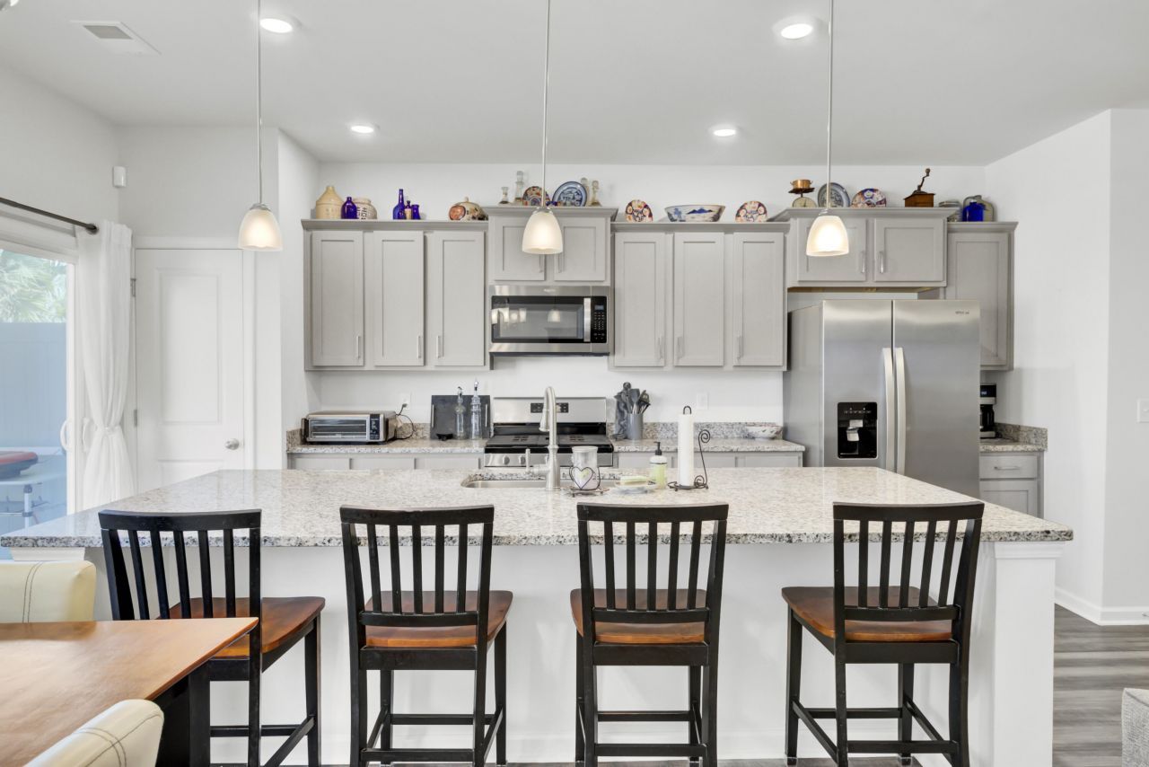 614 Hilchot Drive Photo 12