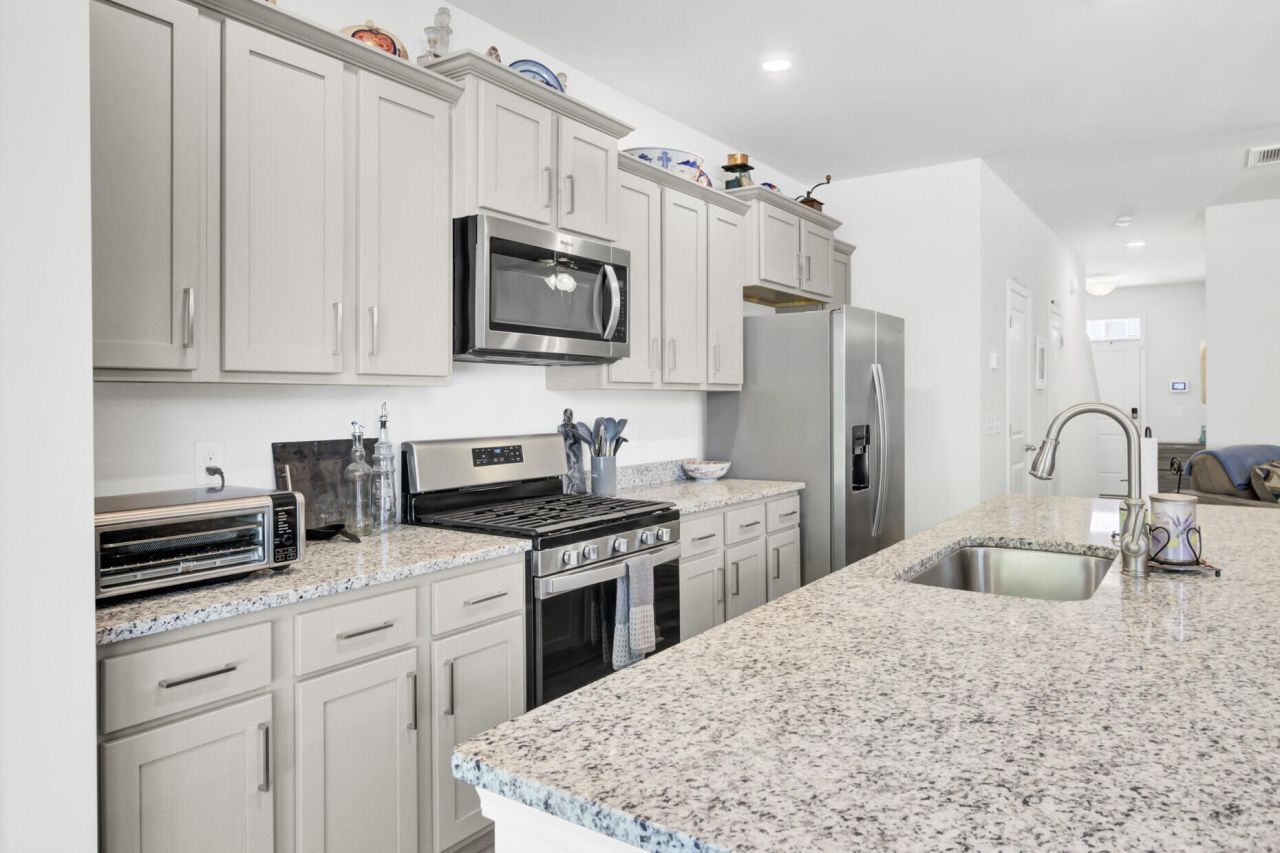 614 Hilchot Drive Photo 18