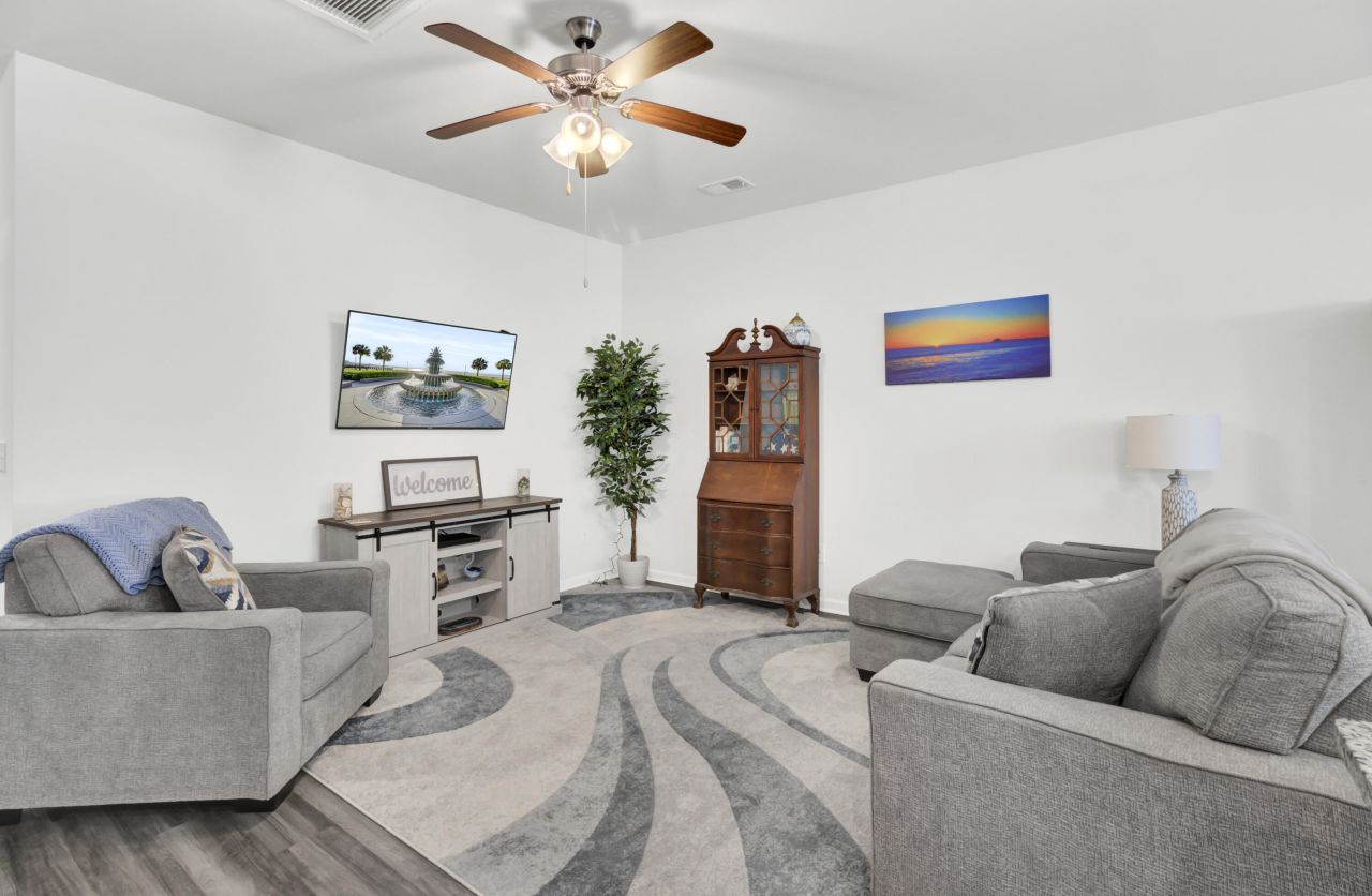 614 Hilchot Drive Photo 19