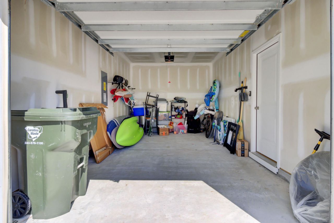 614 Hilchot Drive Photo 41