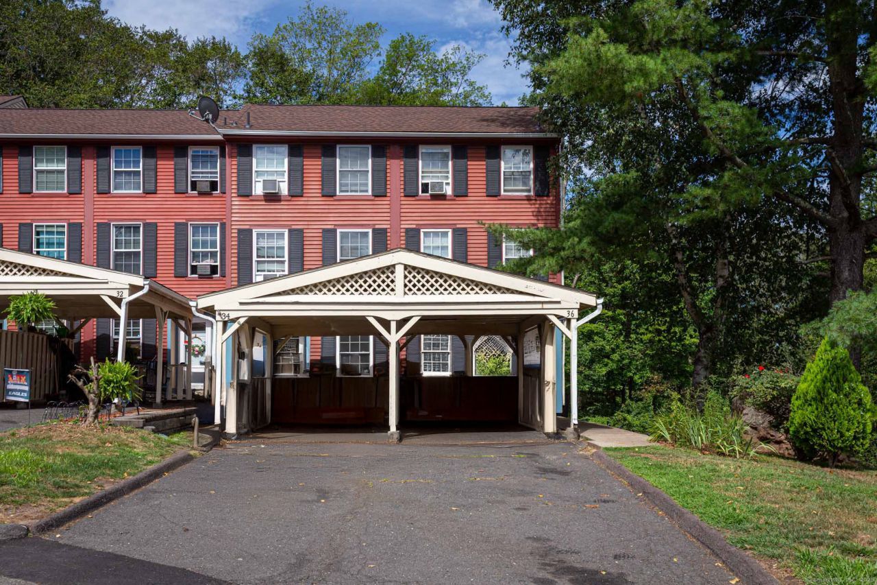 36 Rising Trail, Unit 36, Middletown, CT 06457 Main Photo