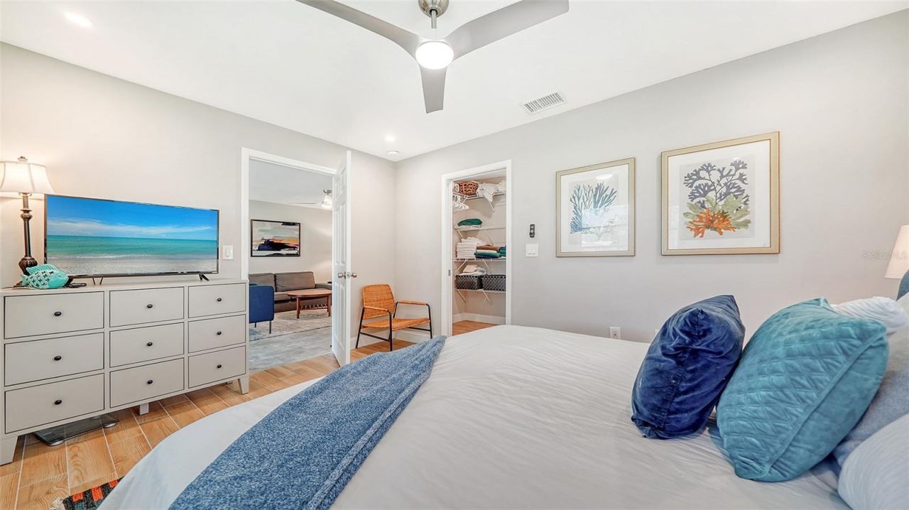 7820 Palm Aire Lane, Sarasota, FL 34243 Photo