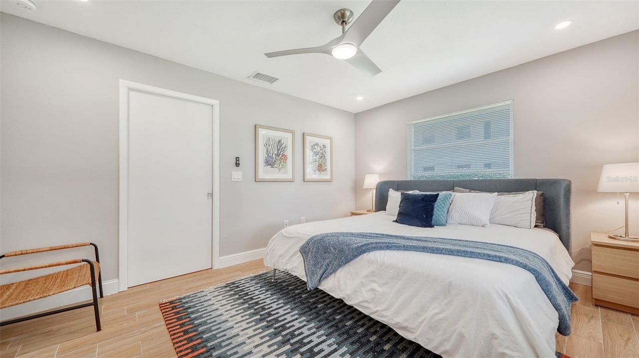 7820 Palm Aire Lane, Sarasota, FL 34243 Photo