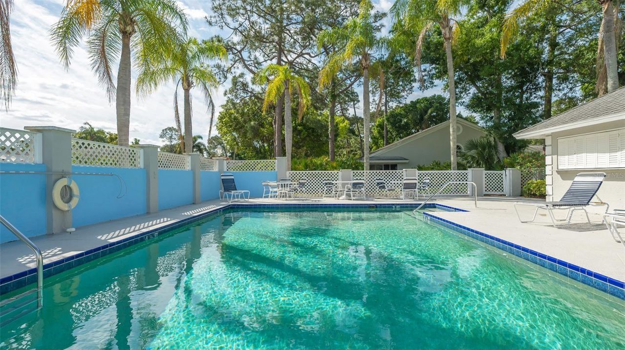 7820 Palm Aire Lane, Sarasota, FL 34243 Photo