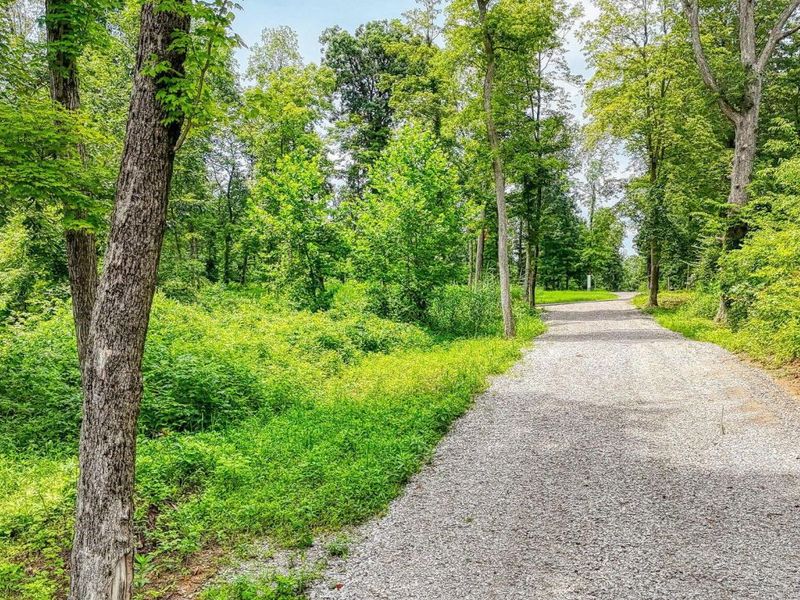 8143 Royalton Road SW, Lancaster, OH 43130 Photo 3