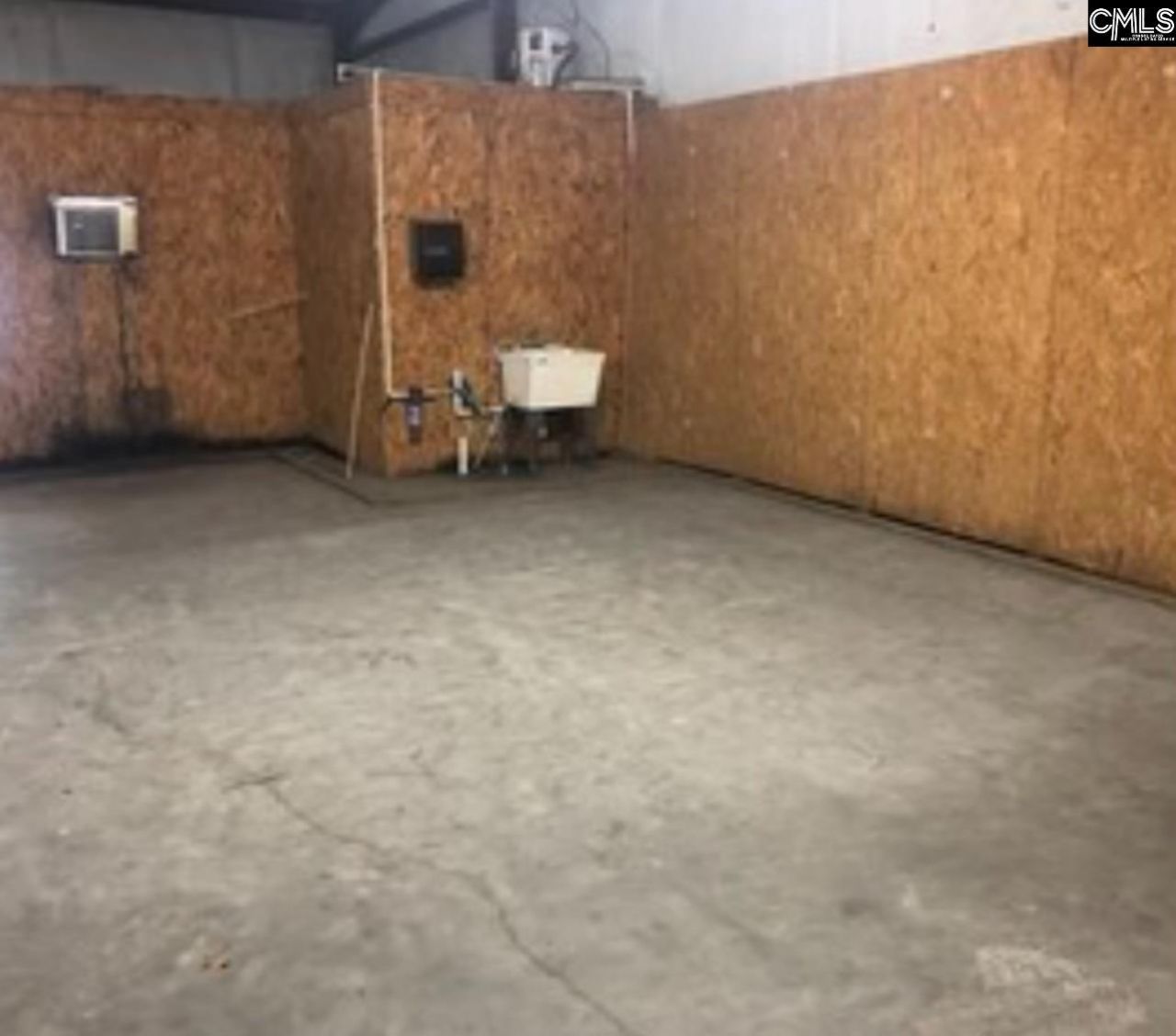 4497 St Matthews Road Photo 7