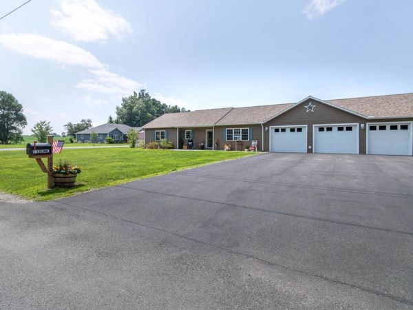 120 Dashner Circle, Derby, VT 05830