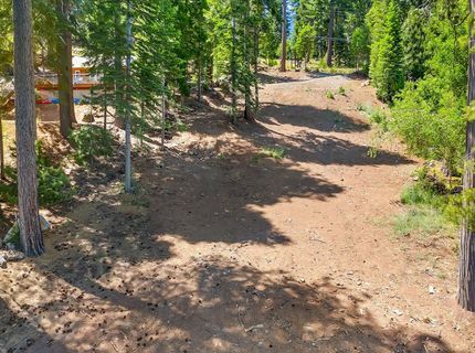 662 Peninsula Drive, Lake Almanor, CA 96137 Photo