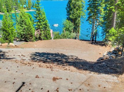 662 Peninsula Drive, Lake Almanor, CA 96137 Photo