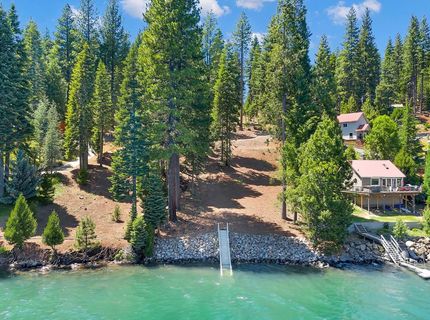 662 Peninsula Drive, Lake Almanor, CA 96137 Photo