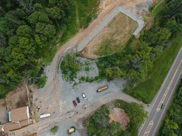 309 Houses Corner Rd, Sparta, NJ 07848