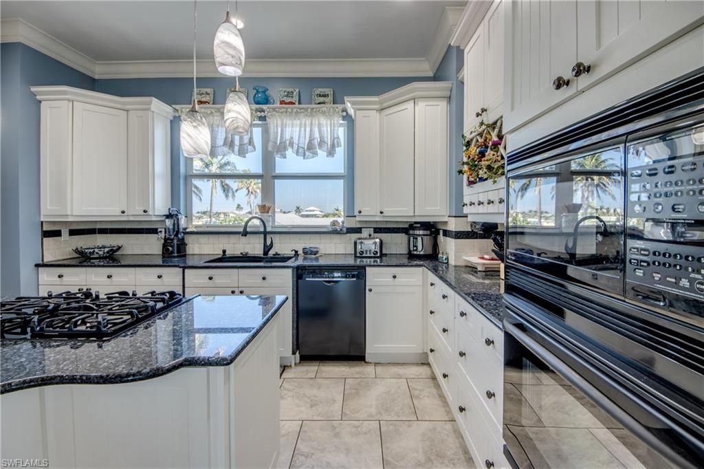 3430 1st Ave, Saint James City, FL 33956 Photo