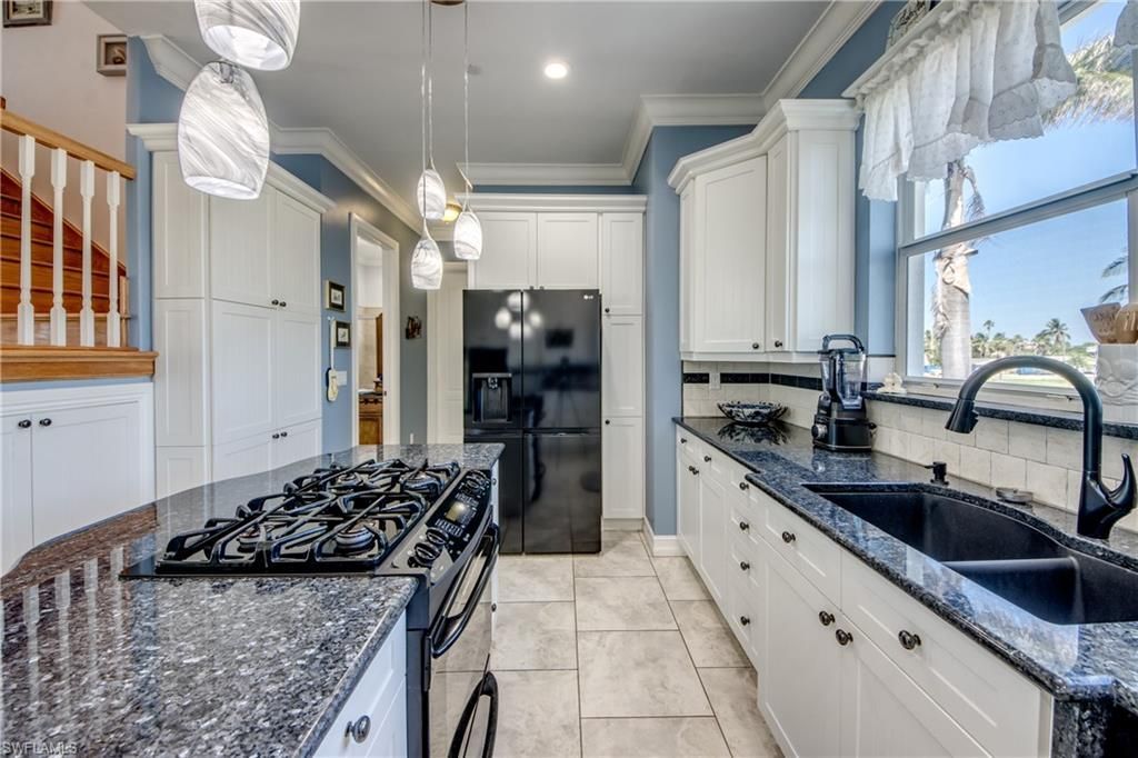 3430 1st Ave, Saint James City, FL 33956 Photo