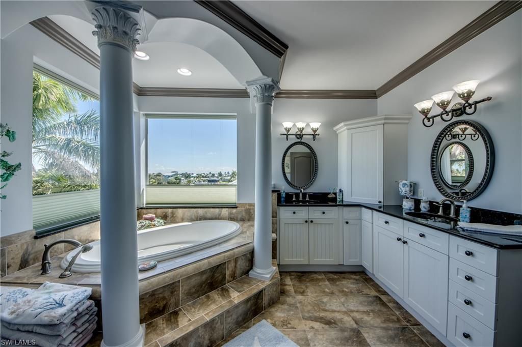 3430 1st Ave, Saint James City, FL 33956 Photo