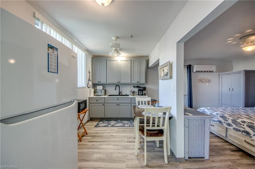 3430 1st Ave, Saint James City, FL 33956 Photo