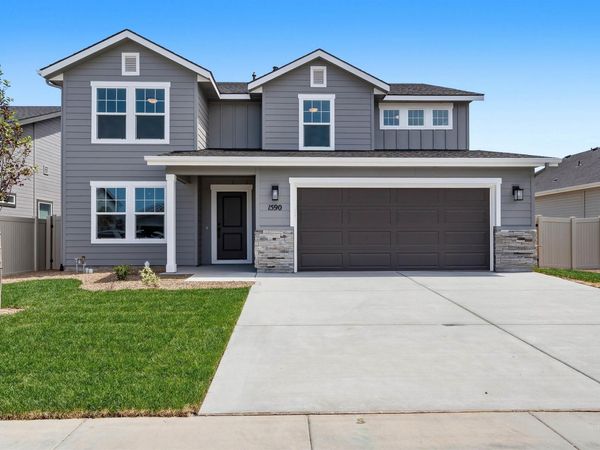 1590 Witt St, Mountain Home, ID 83647