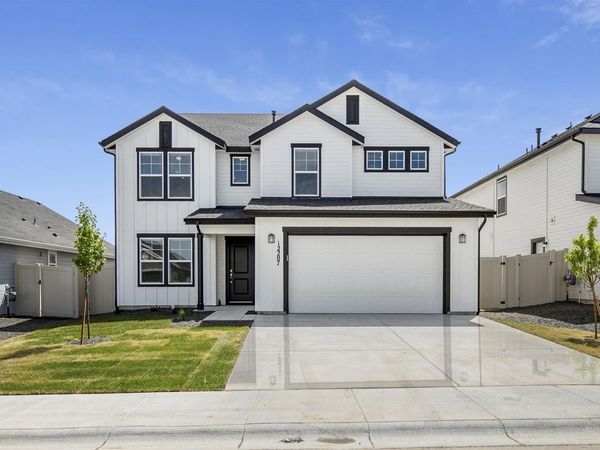 1590 Witt St, Mountain Home, ID 83647