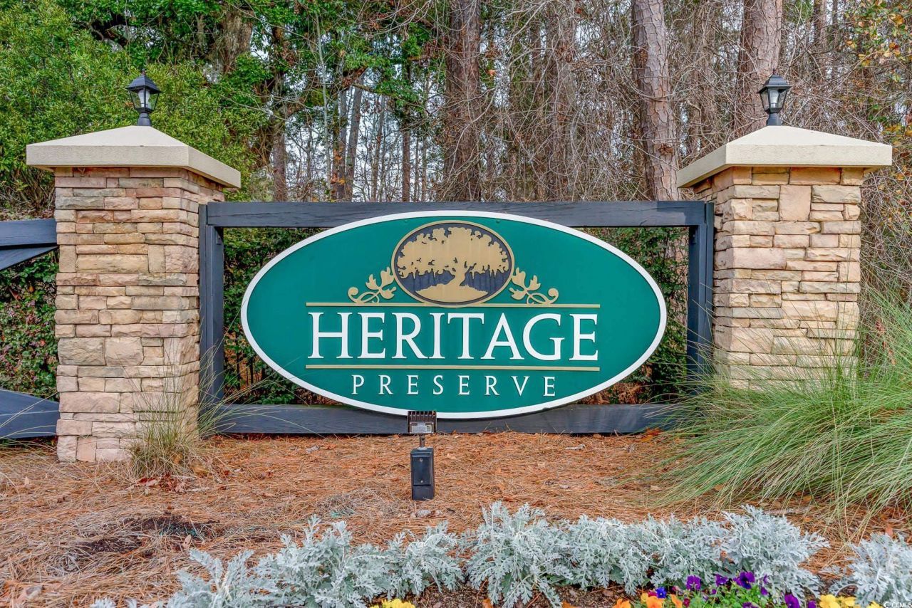 699 Heritage Downs Dr. Photo 40