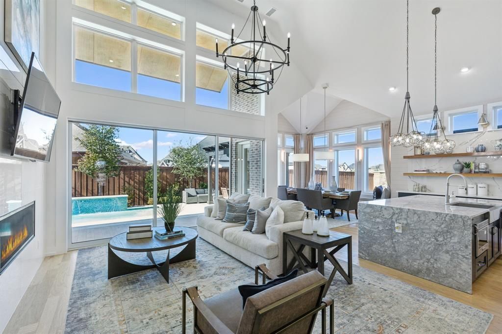 2409 Elmhurst Drive, Mansfield, TX 76063 Main Photo