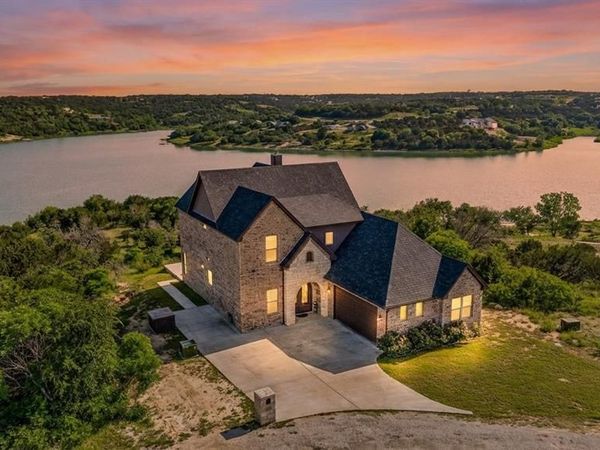 2350 Lakeside Drive, Bluff Dale, TX 76433