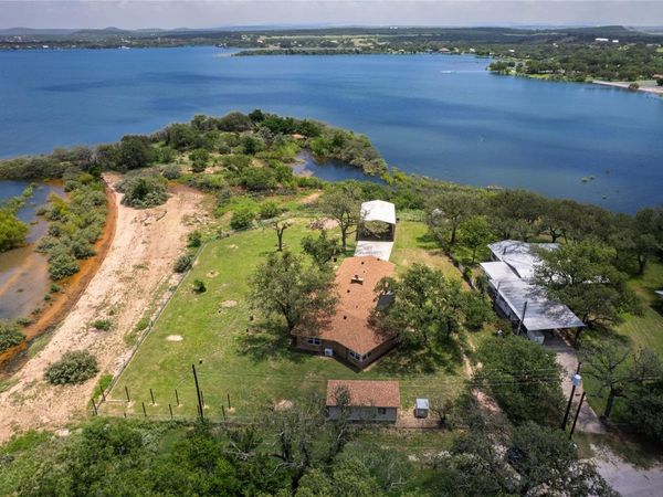 119 Lasso LOOP, Burnet, TX 78611